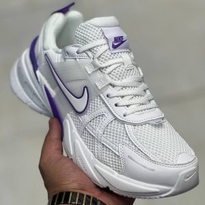 کتونی نایک وی تو کی ران  NIKE V2K RUN درجه یک کوالیتی