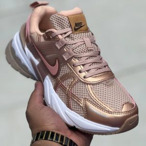 کتونی نایک وی تو کی ران  NIKE V2K RUN درجه یک کوالیتی