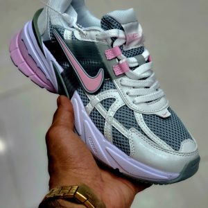 کتونی نایک وی تو کی ران کشلون NIKE V2K RUN درجه یک کوالیتی