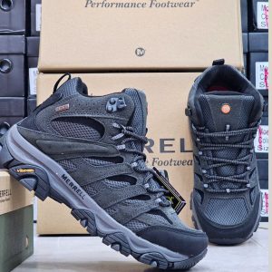 کفش ترکینگ مرل Moab Mid GORE-TEX ساق‌بلند با زیره ویبرام | کیفیت ممتاز