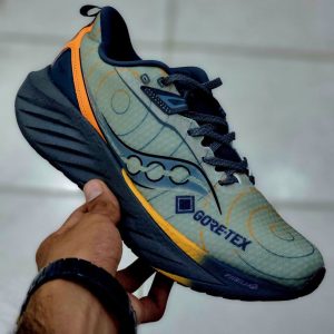خرید کفش ساکونی تریومف 22 گورتکس ضدآب | Saucony Triumph کیفیت ممتاز