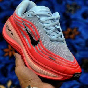 کفش نایک وومرو پلاس مردانه – کیفیت ممتاز  (Nike Vomero Plus)