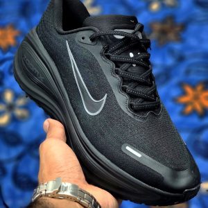کفش نایک وومرو پلاس مردانه – کیفیت ممتاز  (Nike Vomero Plus)