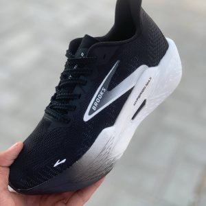 خرید بروکس هایپریون مکس کیفیت ممتاز  Brooks Hyperion Max – کفش رانینگ سبک و حرفه‌ای
