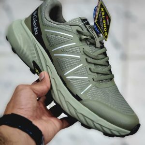 کفش کلمبیا Gore-Tex زیره ویبرام طرح ترکینگ – ضدآب، سبک و مخصوص طبیعت‌گردی کیفیت ممتاز