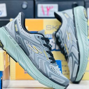 کفش اسکچرز Max Cushion Premier | راحت‌ترین انتخاب برای پیاده‌روی طولانی