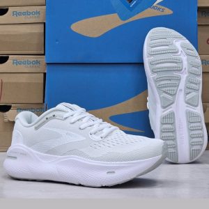 کفش رانینگ بروکس گاست مکس (Brooks Ghost Max) | حداکثر نرمی و ضربه‌گیری برای دویدن طولانی