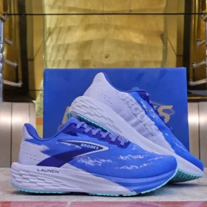 خرید کفش بروکس لانچ ۱۱ | کفش رانینگ سبک و راحت Brooks Launch 11