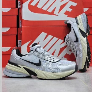 کتونی نایک وی تو کی ران  NIKE V2K RUN درجه یک
