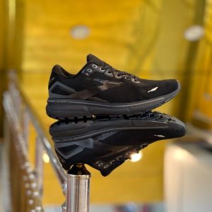 کتونی بروکس آدرنالین گاست ۱۵ (Brooks Adrenaline GTS 15)